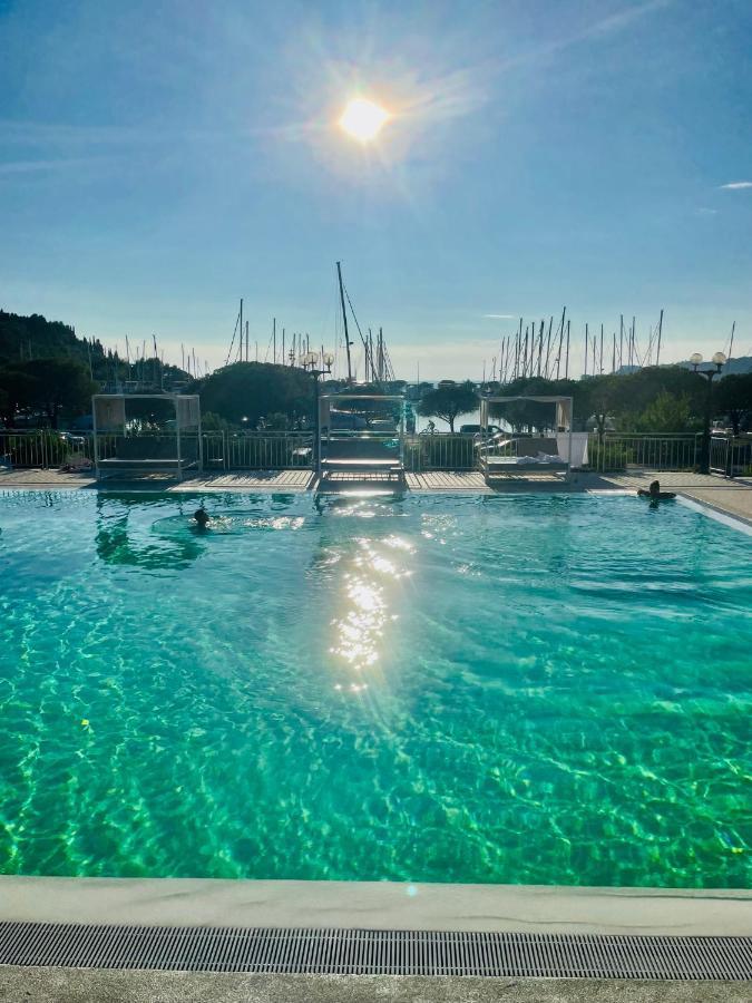 Floating Sea House Miramare Villa Portoroz Ngoại thất bức ảnh
