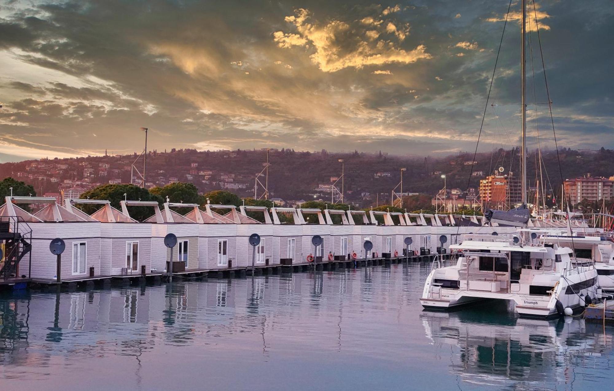 Floating Sea House Miramare Villa Portoroz Ngoại thất bức ảnh